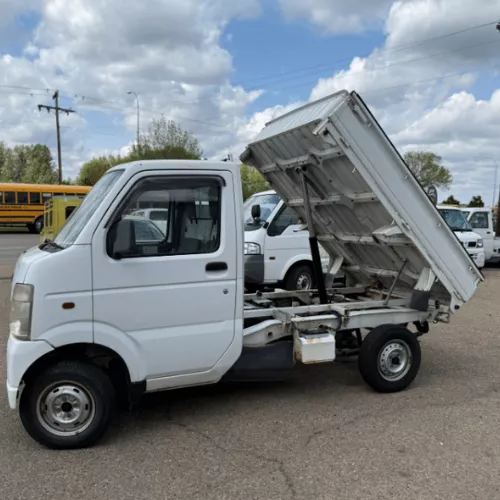 
								2002 Suzuki Carry Mini Dump Truck #90 full									