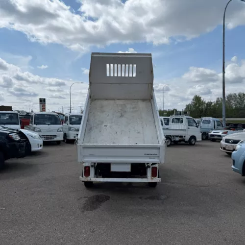 
								2005 Mitsubishi Minicab Dump Truck #119 full									