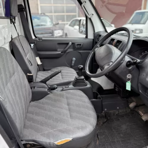 
								2002 Suzuki Carry Mini Dump Truck #90 full									