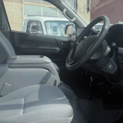 
								2005 Toyota Hiace Camper Van #172 full									