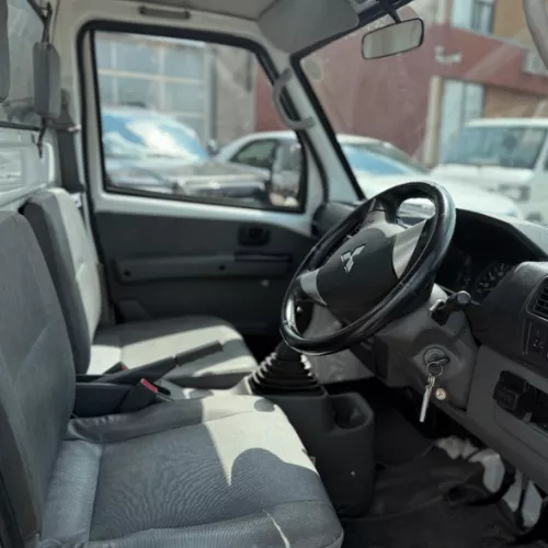 
								2005 Mitsubishi Minicab Dump Truck #119 full									