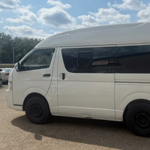 
								2005 Toyota Hiace Camper Van #172 full									