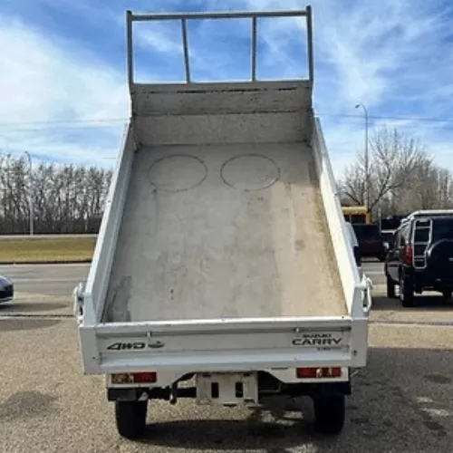 
								2001 Suzuki Carry Mini Dump Truck #168 full									