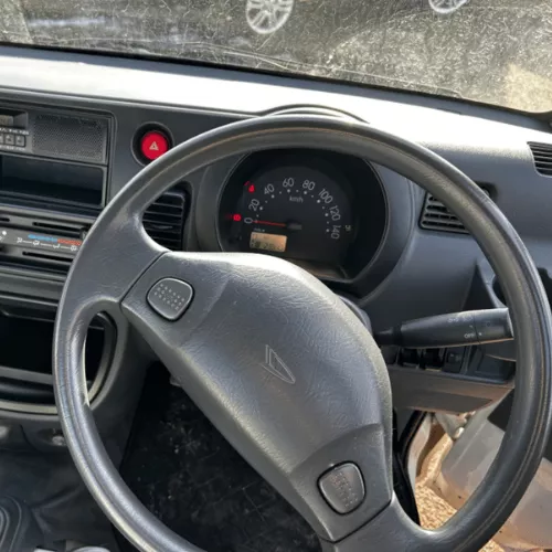 
								2006 Daihatsu Hijet Mini Truck #88 full									