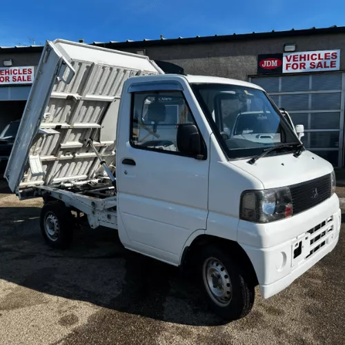 
								2004 Mitsubishi Minicab Mini Dump Truck #136 full									