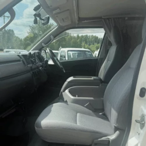 
								2005 Toyota Hiace Camper Van #172 full									