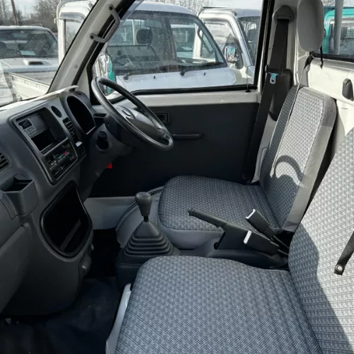 
								2006 Daihatsu Hijet Mini Truck #88 full									