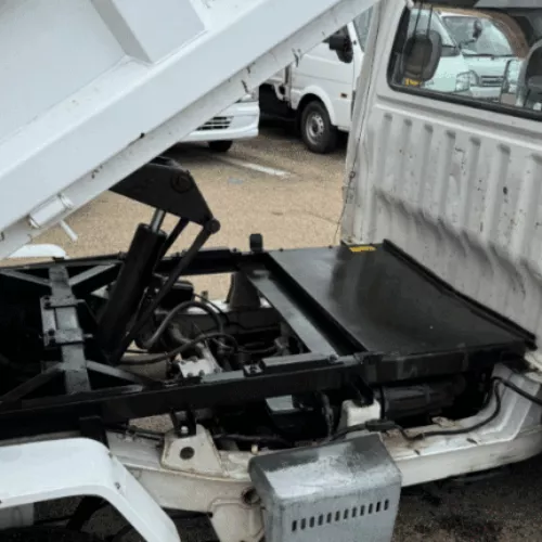 
								2004 Daihatsu Hijet Mini Dump Truck #141 full									