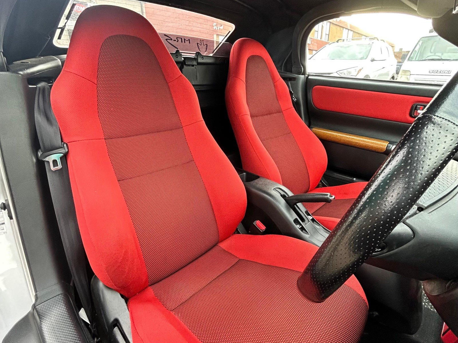 
								2002 Toyota MR-S #31 full									