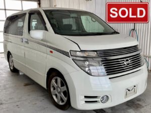 2004 Nissan Elgrand #18