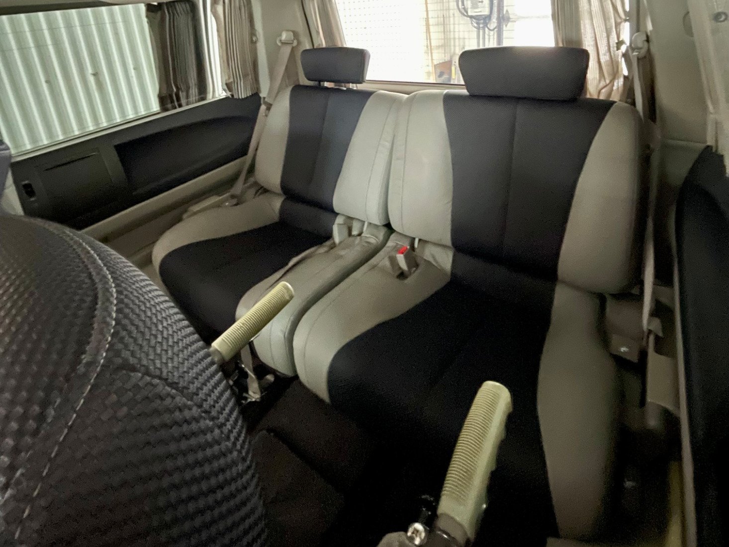 
								2004 Nissan Elgrand #18 full									