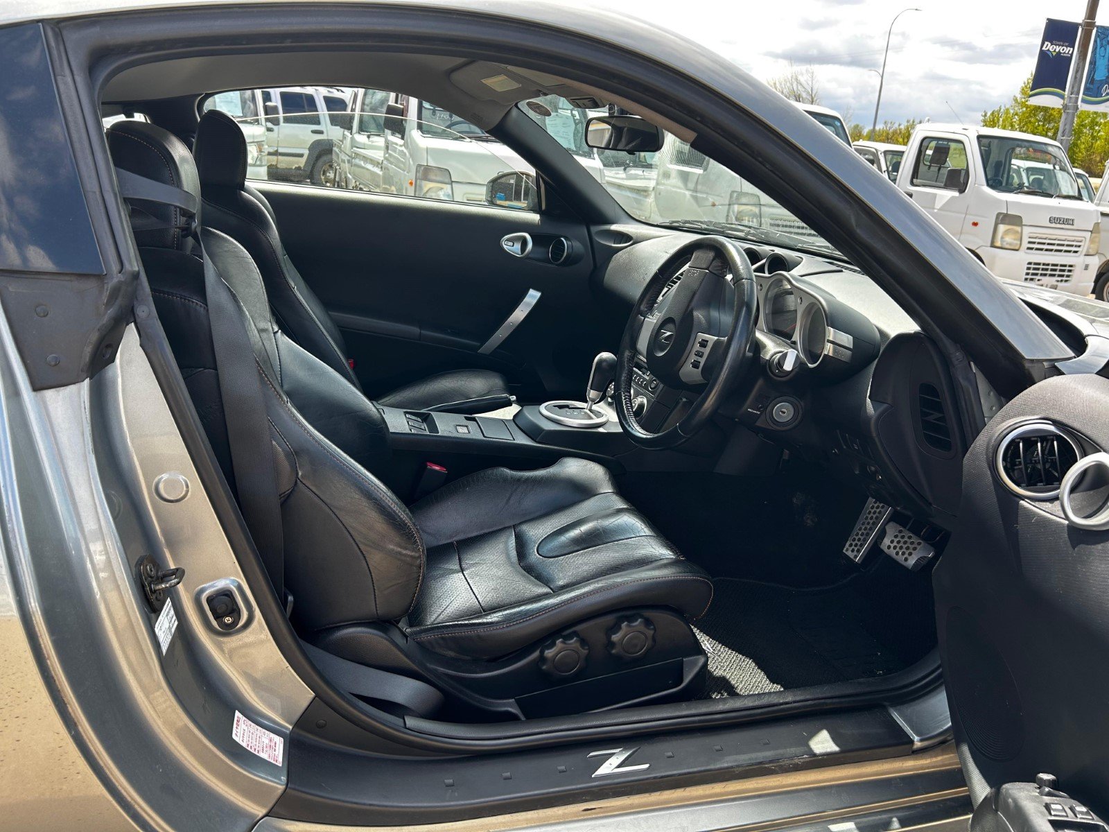 
								2004 Nissan Fairlady Z #24 full									