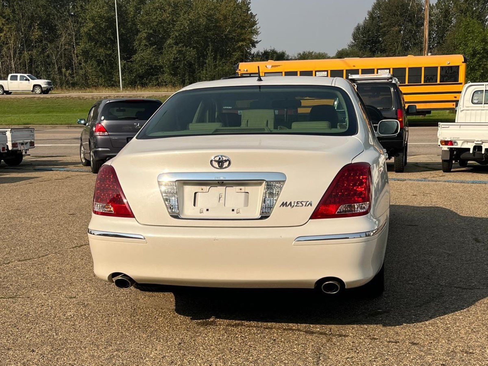 
								2004 Toyota Crown Majesta #4 full									