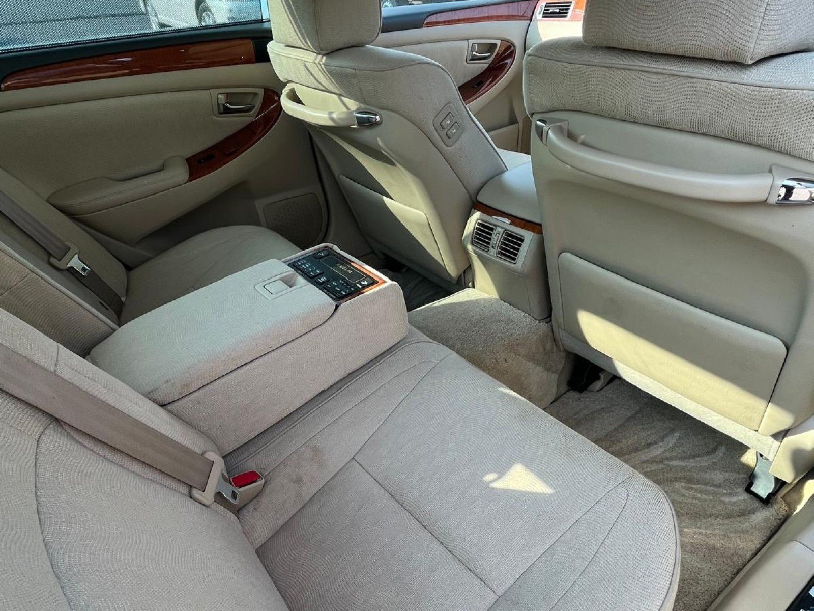 
								2004 Toyota Crown Majesta #4 full									