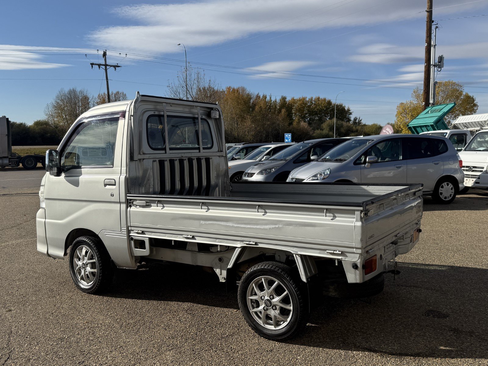 
								2005 Daihatsu Hijet 4WD #92 full									