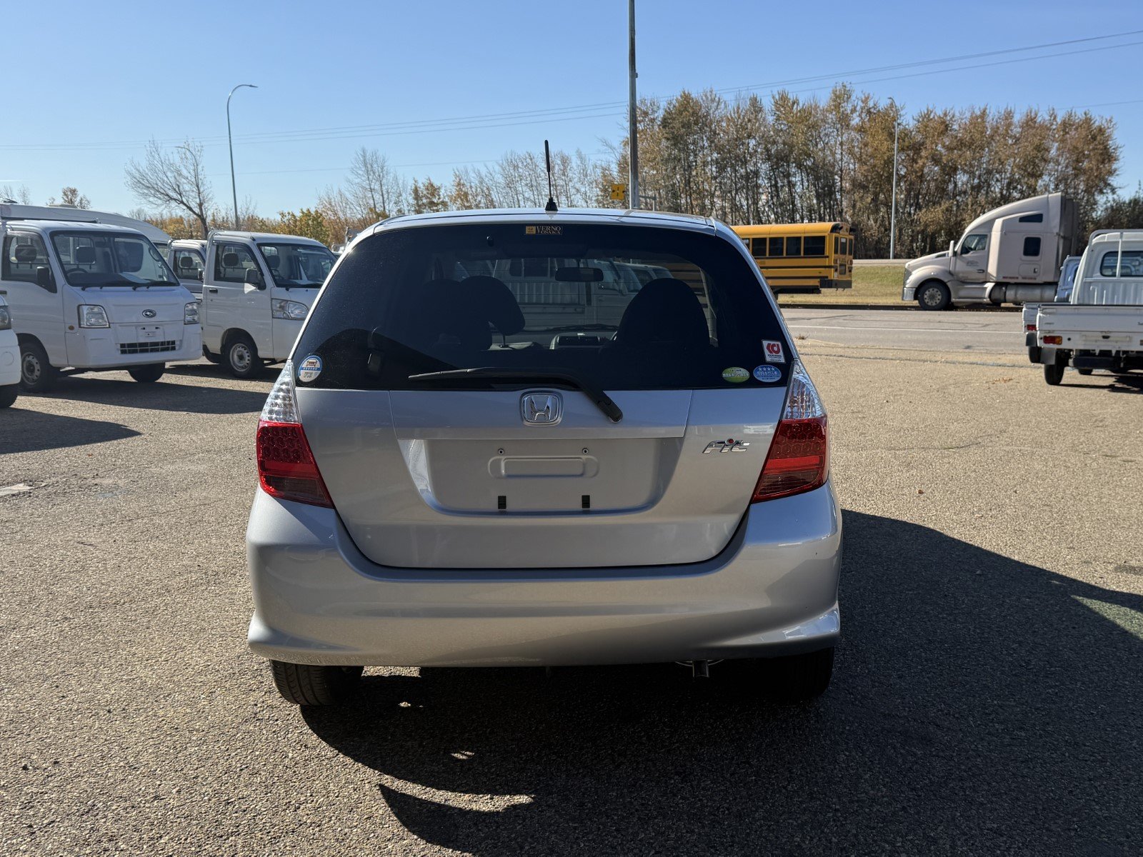 
								2005 Honda Fit #192 full									