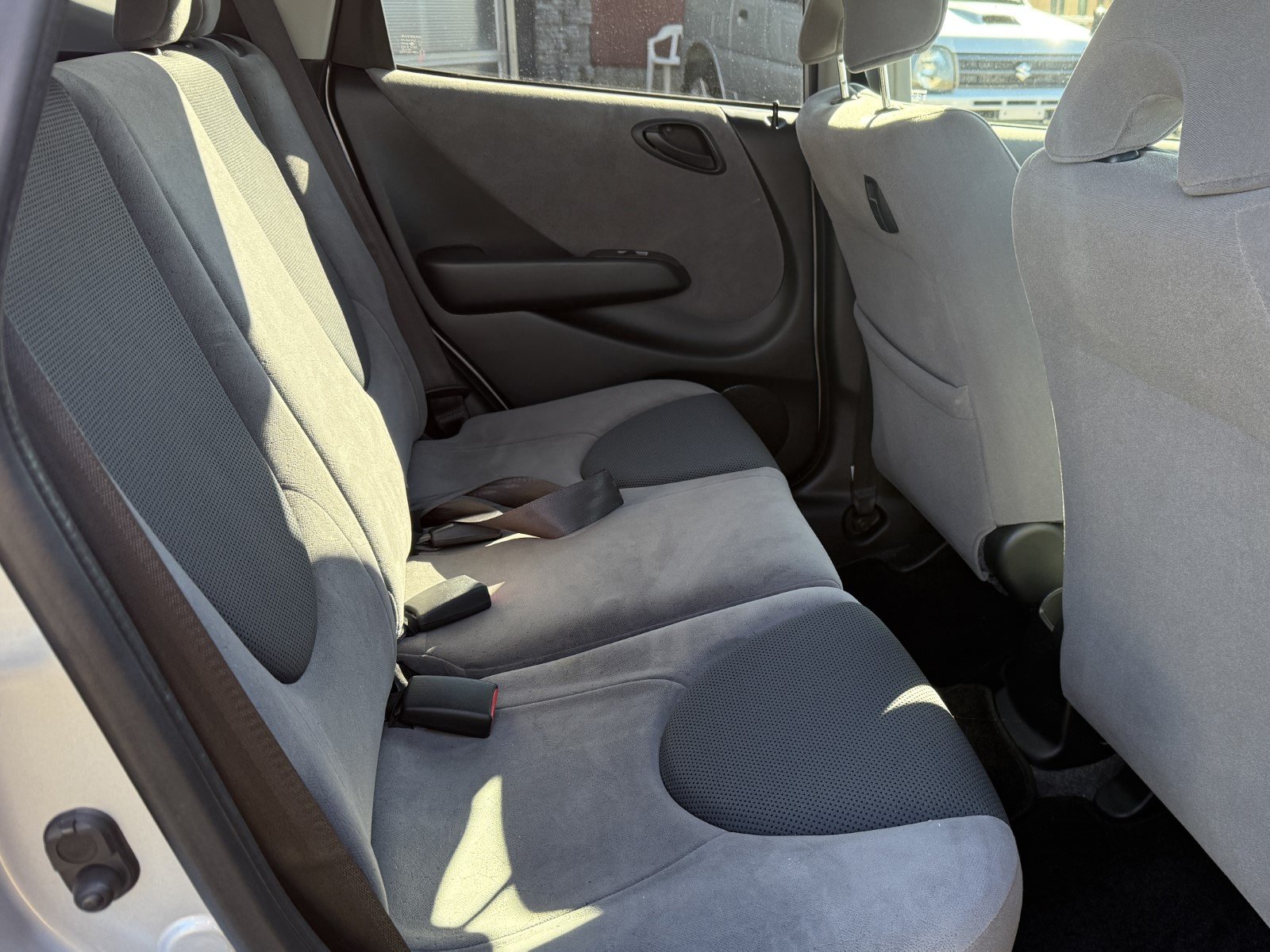 
								2005 Honda Fit #192 full									