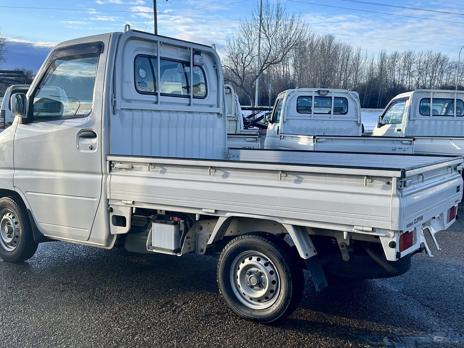 
								2005 Nissan Clipper 4WD #78 full									