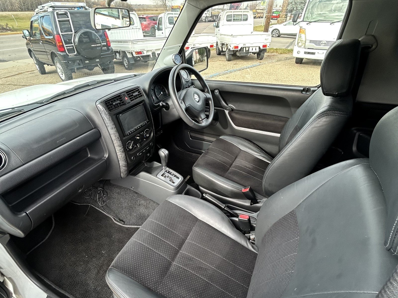 
								2005 Suzuki Jimny 4WD #77 full									