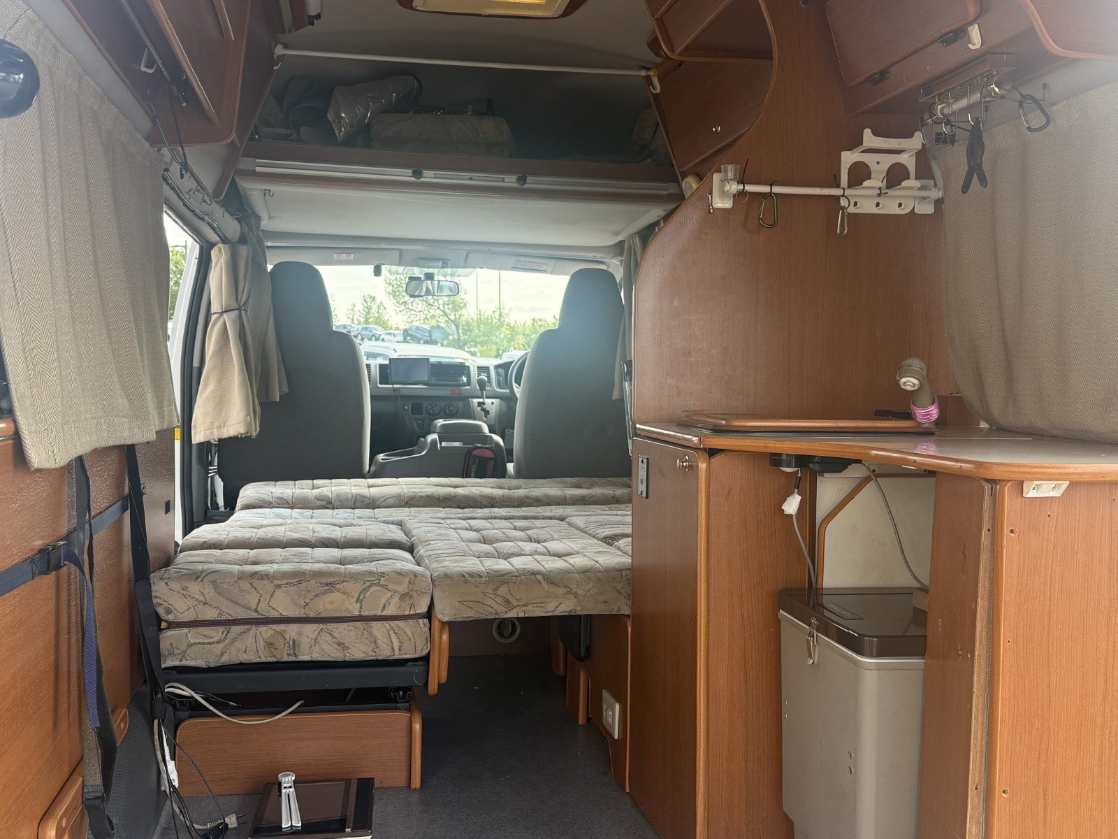 
								2005 Toyota Hiace Campervan 4WD #172 full									