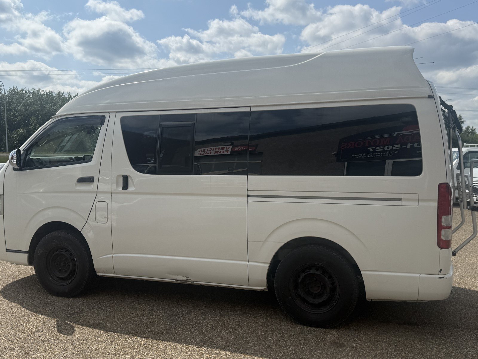 
								2005 Toyota Hiace Campervan 4WD #172 full									