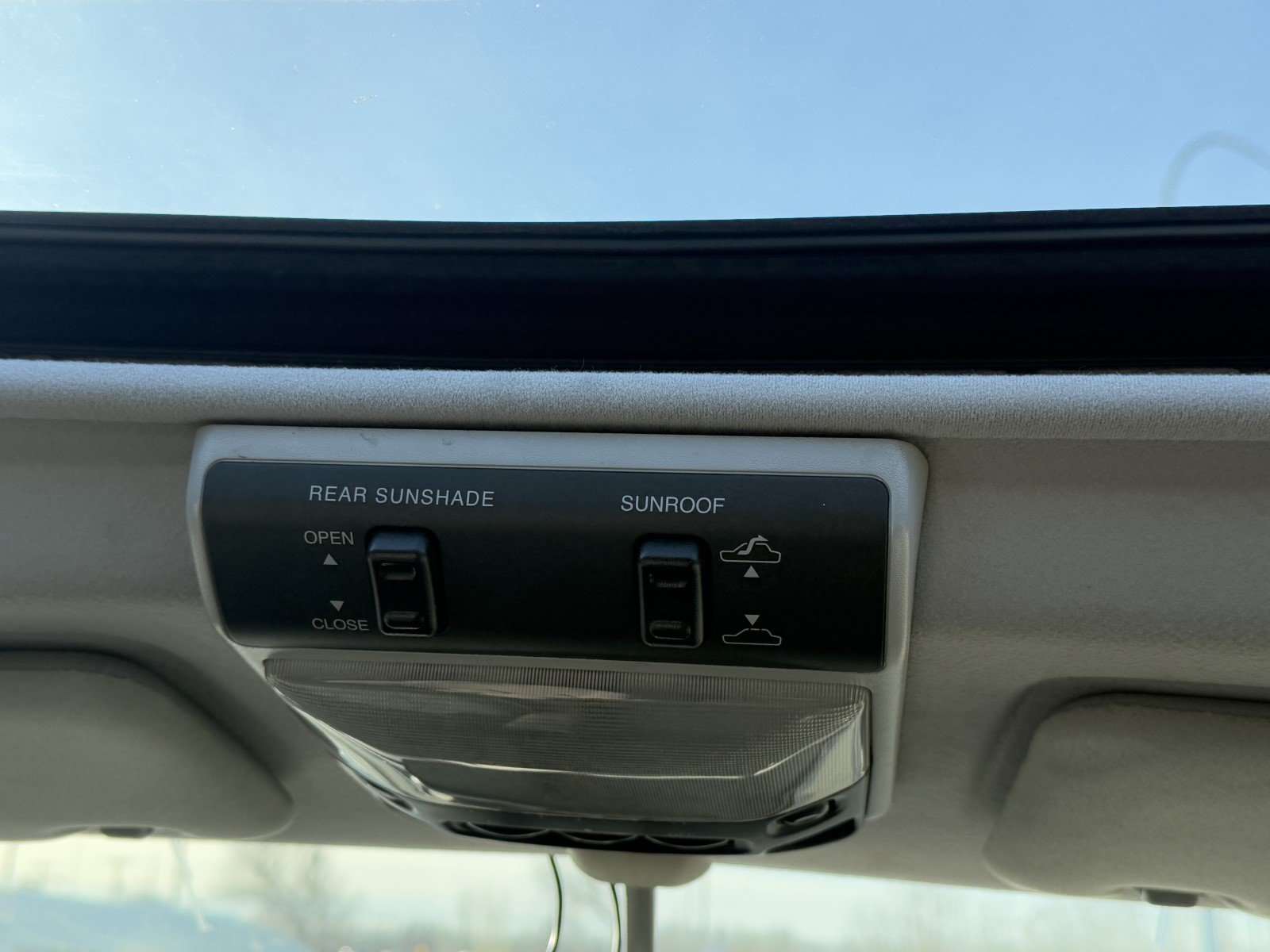 
								2006 Mitsubishi Delica Space Gear 4WD #AA006 full									