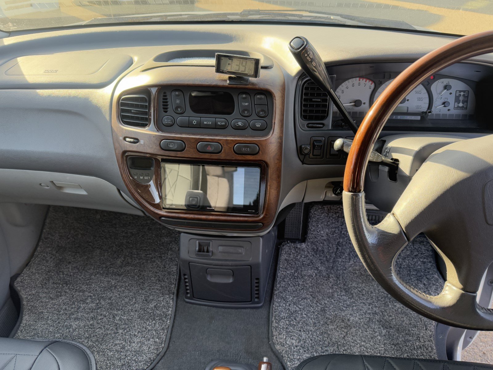 
								2006 Mitsubishi Delica Space Gear 4WD #AA006 full									