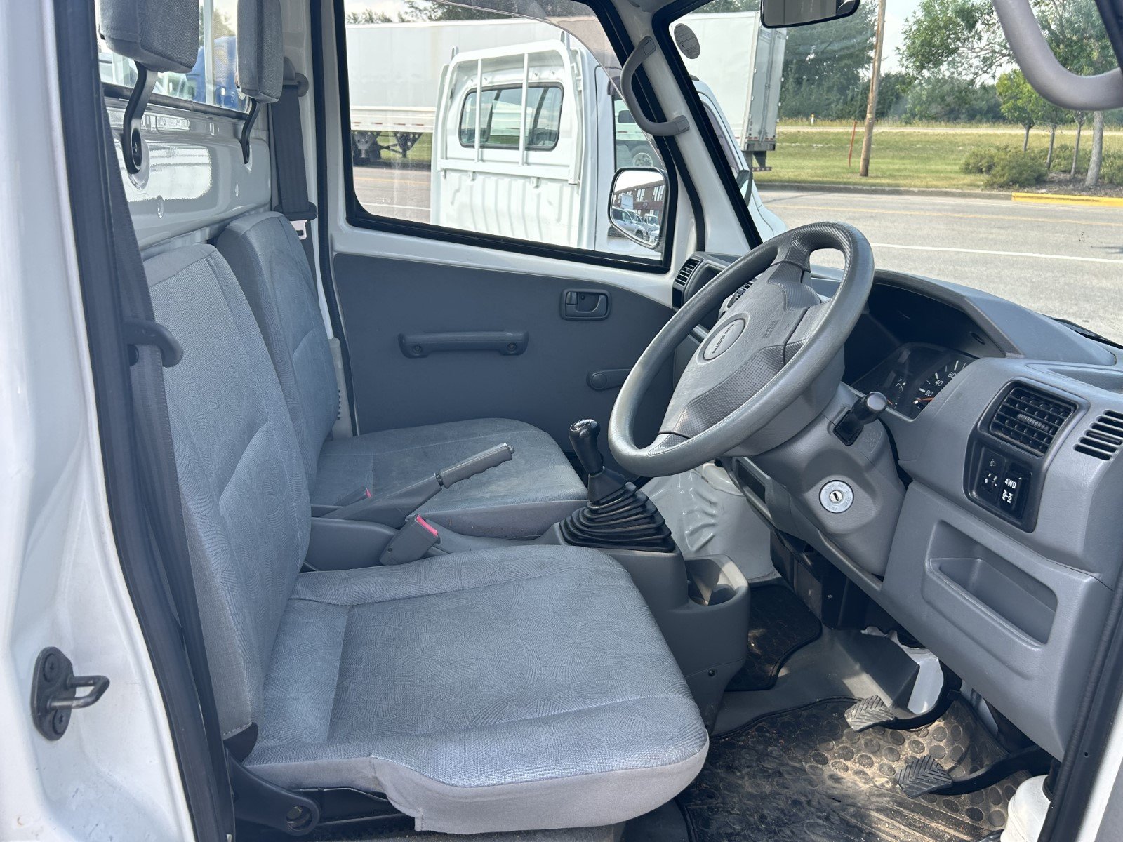 
								2006 Nissan Clipper 4WD #61 full									