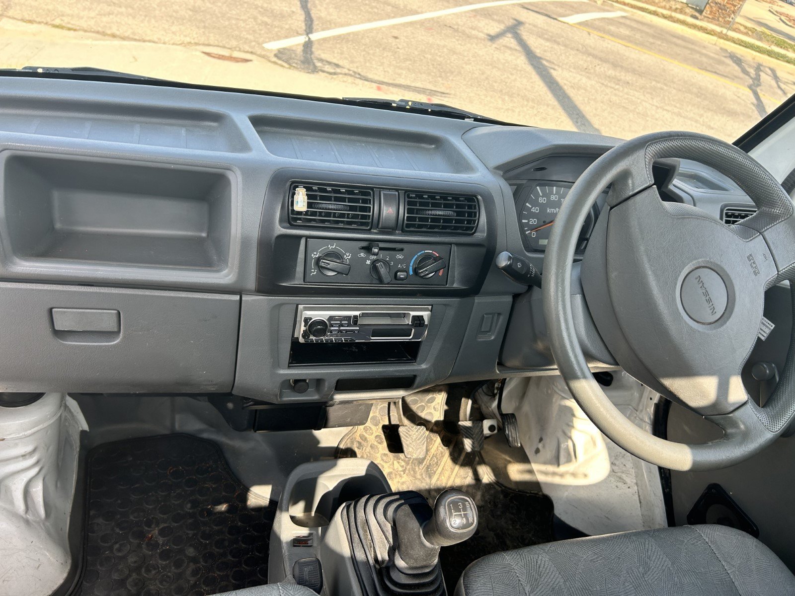 
								2006 Nissan Clipper 4WD #61 full									