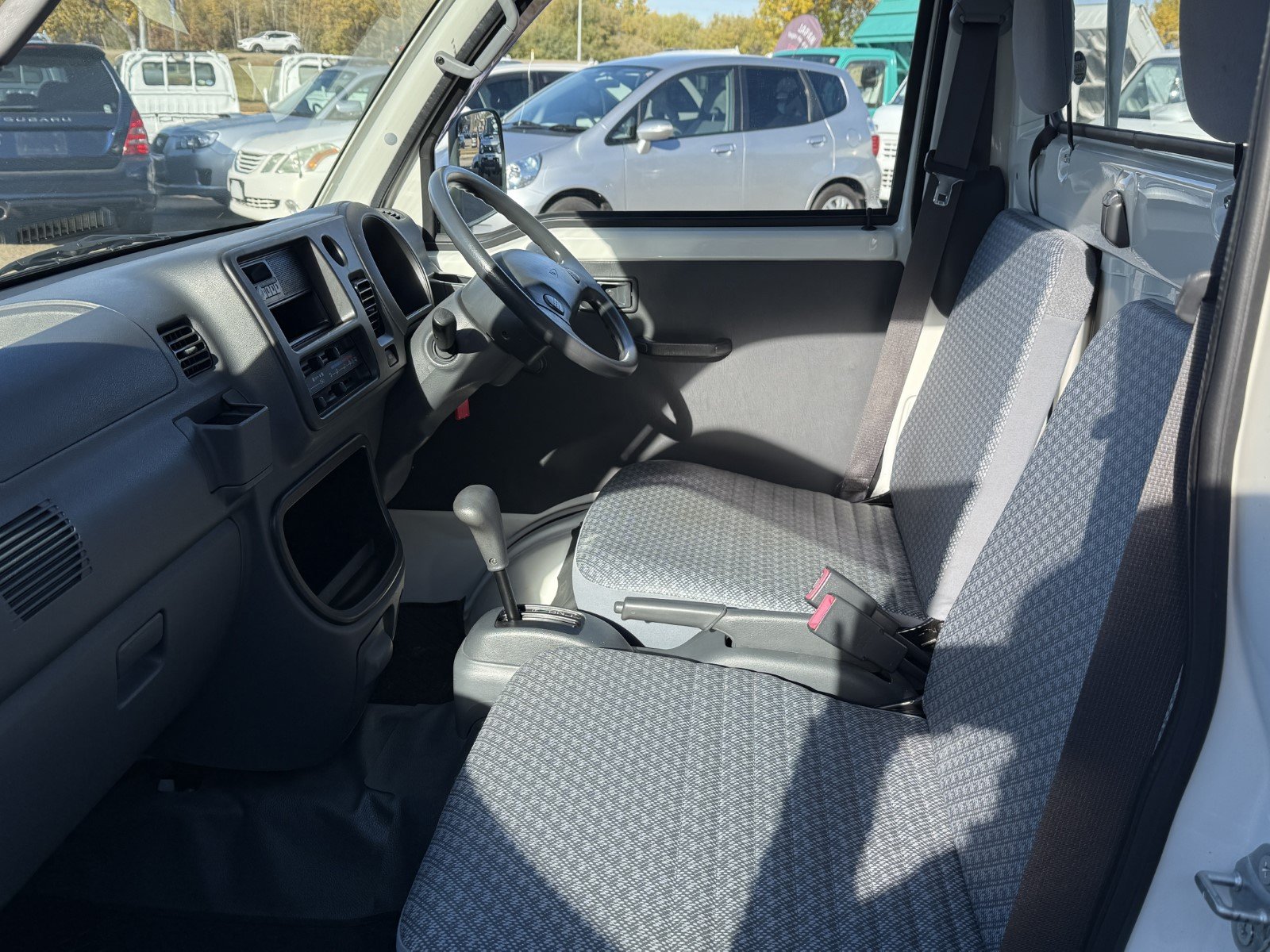 
								2007 Daihatsu Hijet 4WD #158 full									