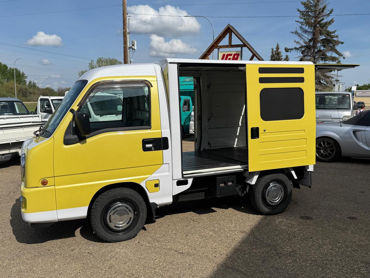 
								2007 Subaru Sambar Yellow Cargo Mini Truck 4WD #167 full									