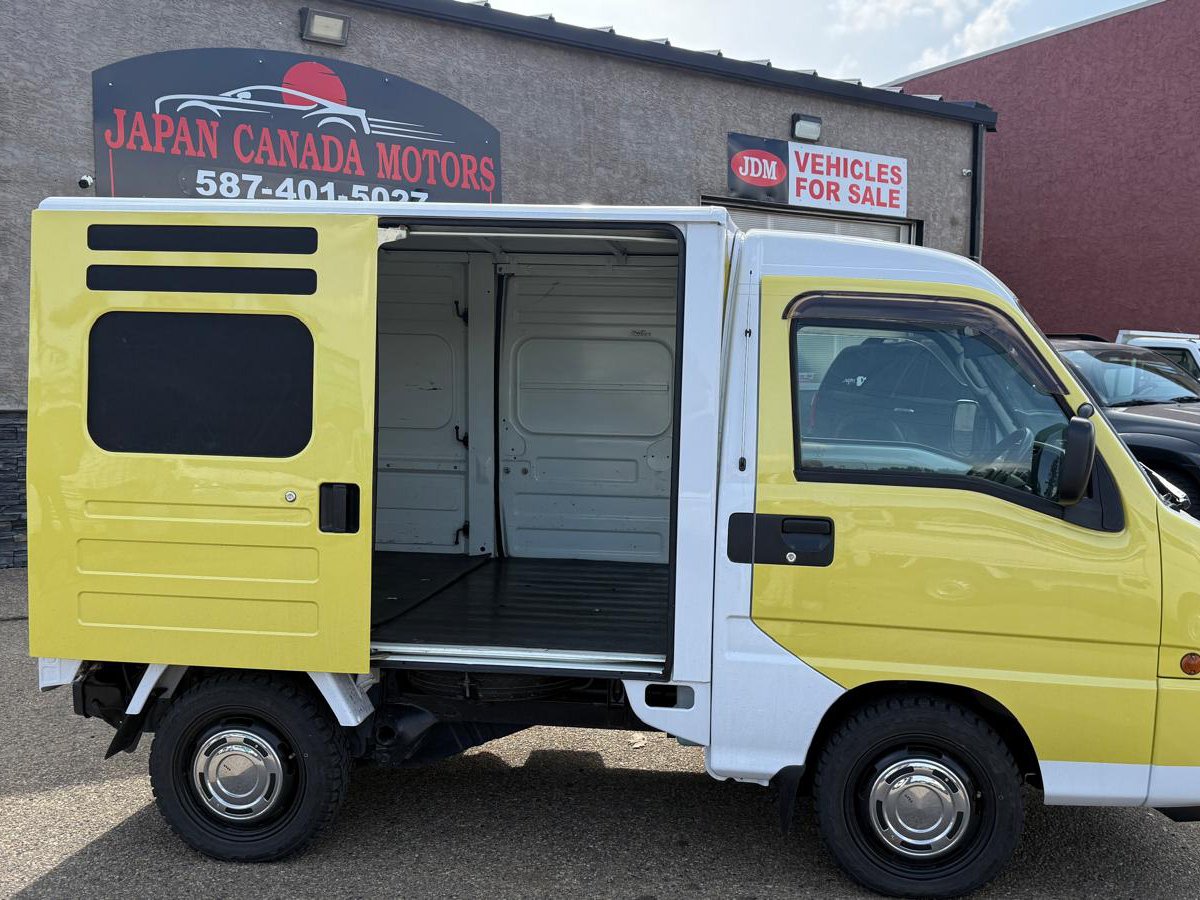 
								2007 Subaru Sambar Yellow Cargo Mini Truck 4WD #167 full									