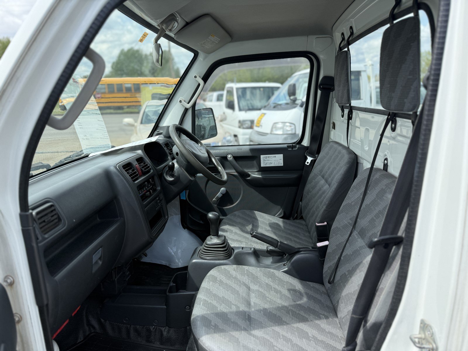 
								2007 Suzuki Carry Dump Truck 4WD #113 full									