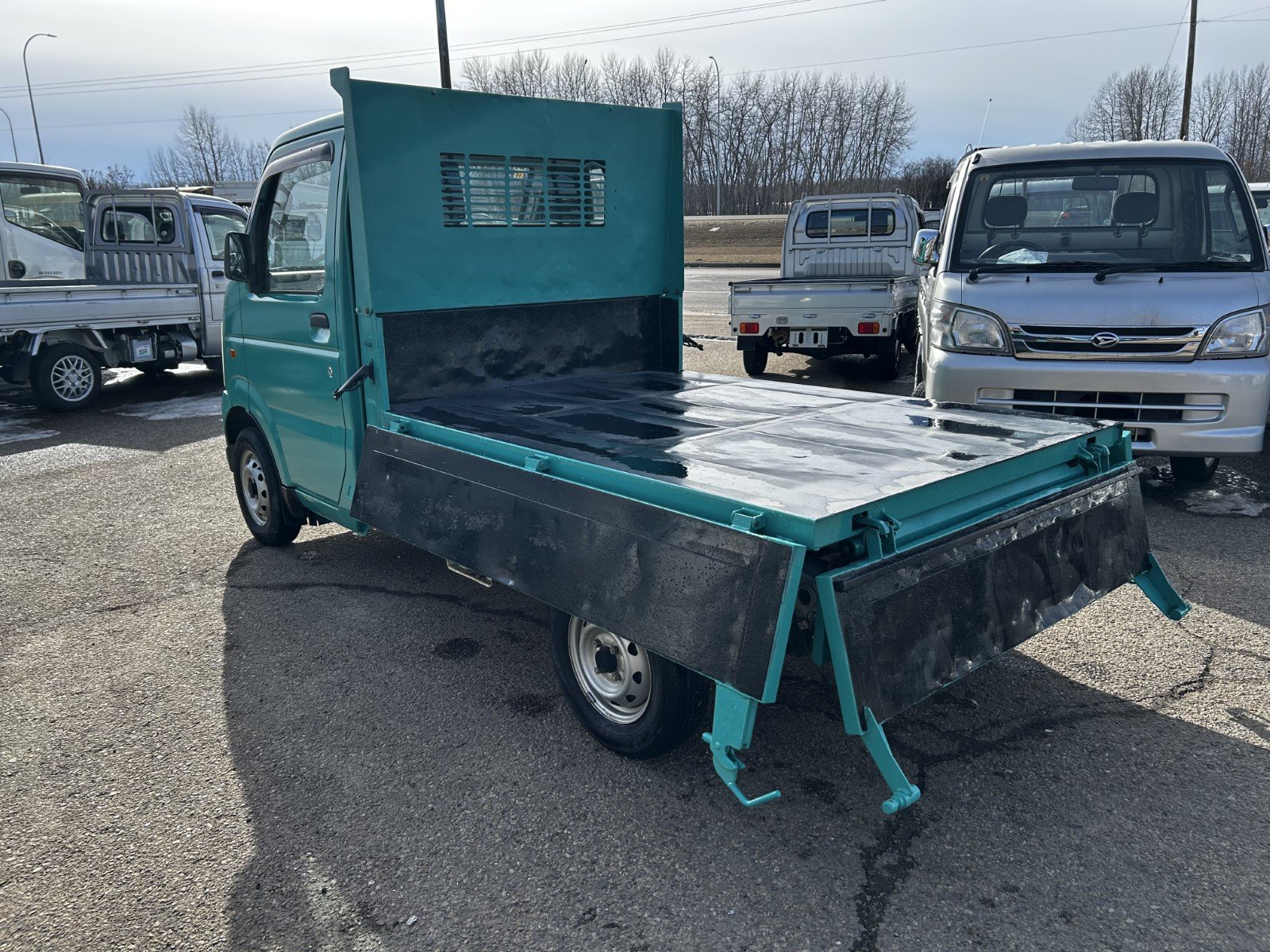 
								2007 Suzuki Carry Mini Dump 4WD #79 full									