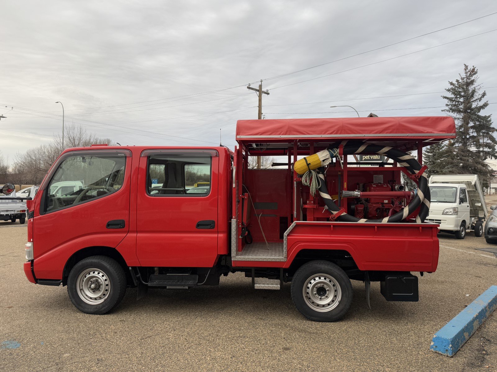
								2007 Toyota Dyna Firetruck Diesel 4WD #AA004 full									