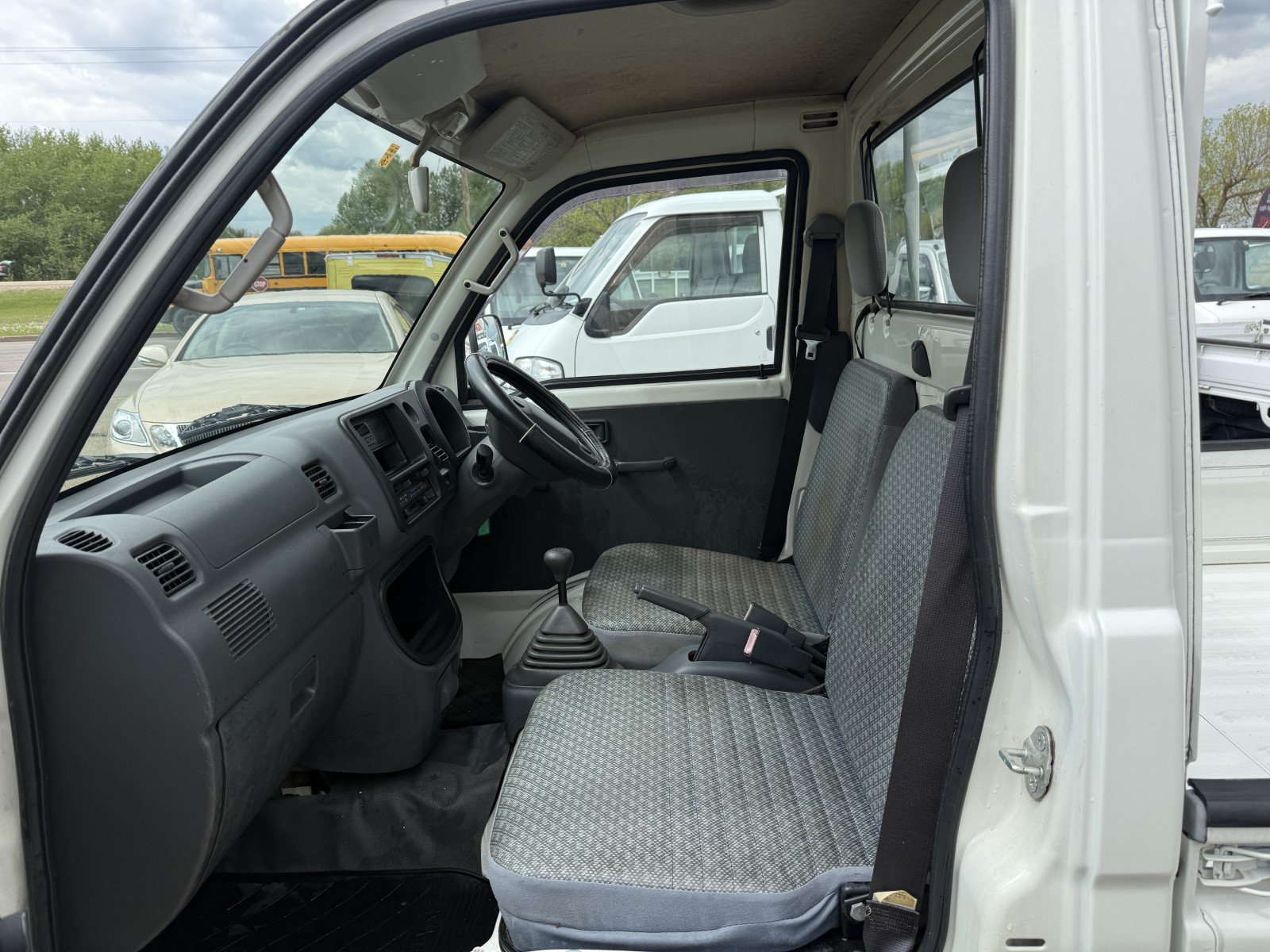 
								2008 Daihatsu Hijet 4WD #139 full									