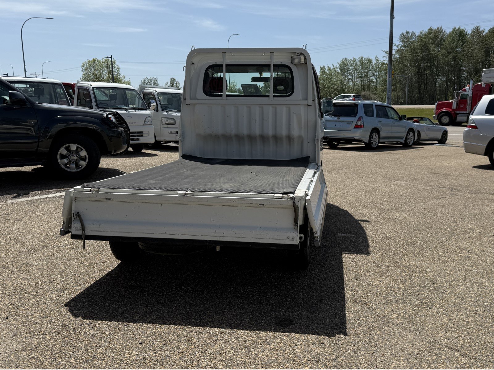 
								2008 Daihatsu Hijet 4WD #140 full									