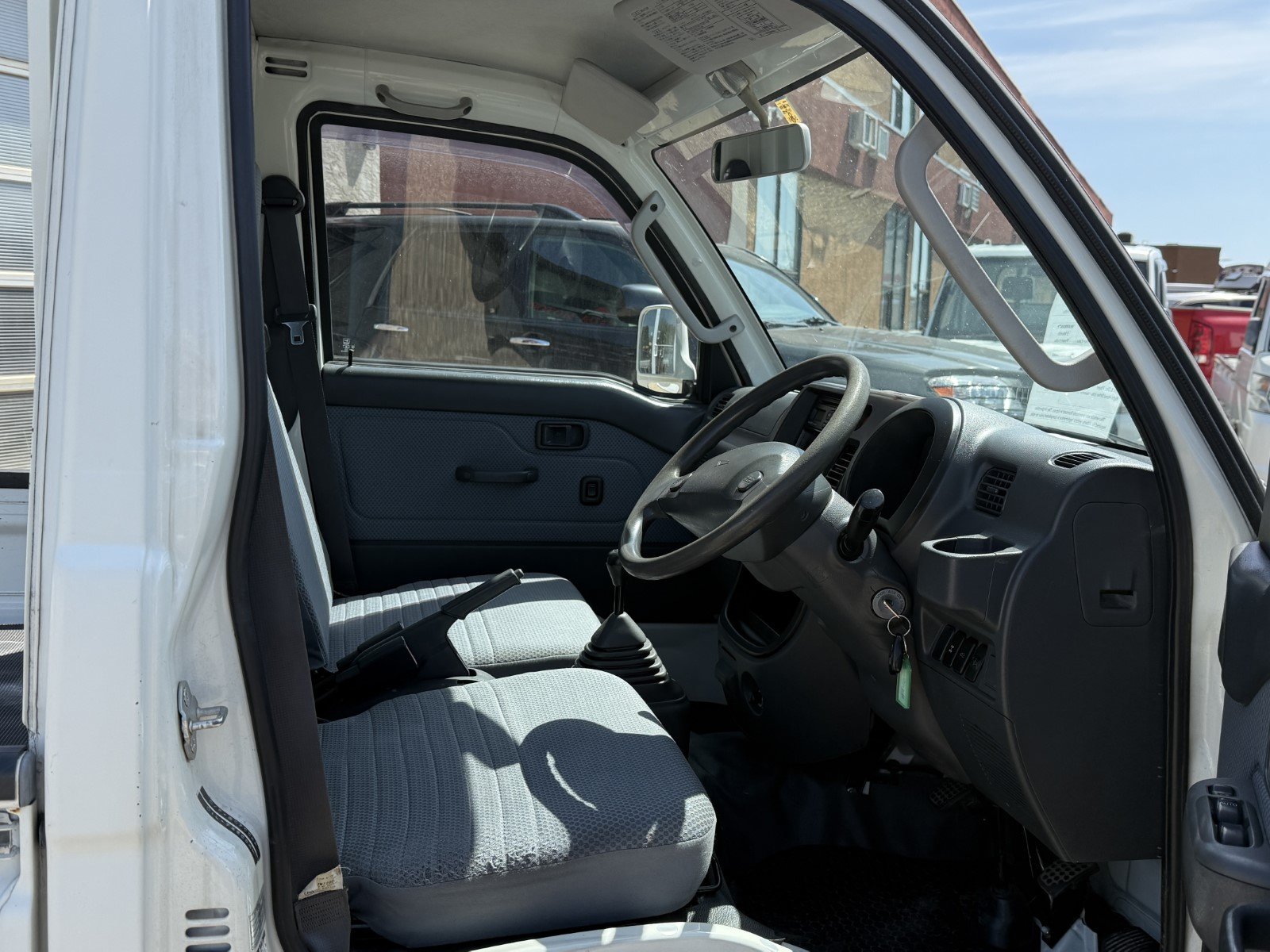 
								2008 Daihatsu Hijet 4WD #140 full									