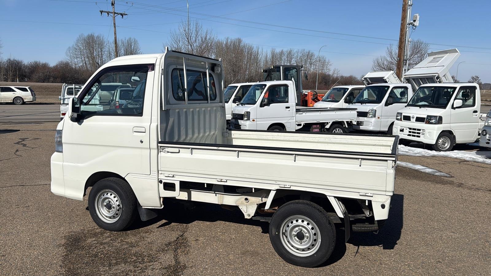 
								2008 Daihatsu Hijet 4WD #164 full									