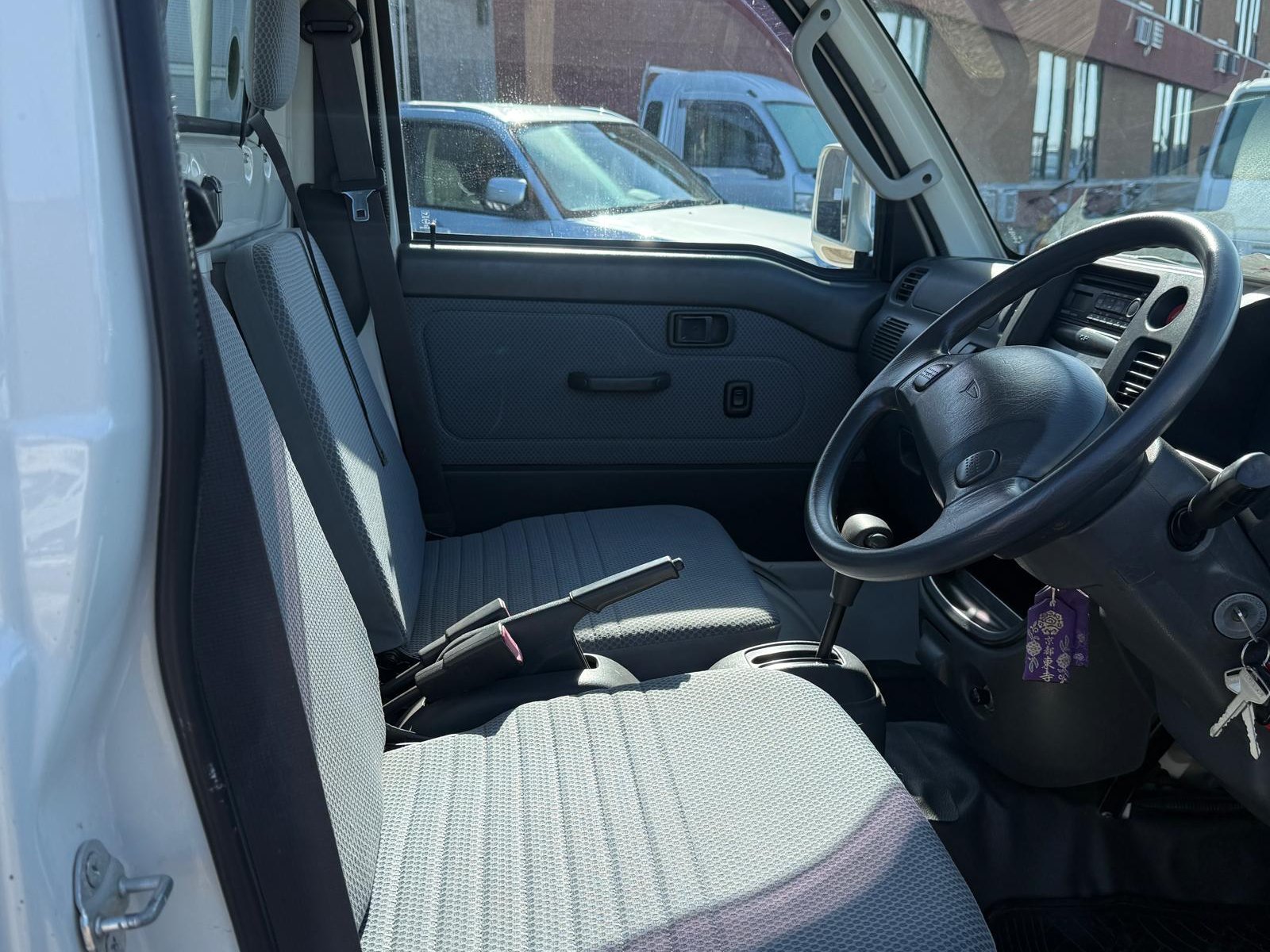 
								2008 Daihatsu Hijet 4WD #164 full									