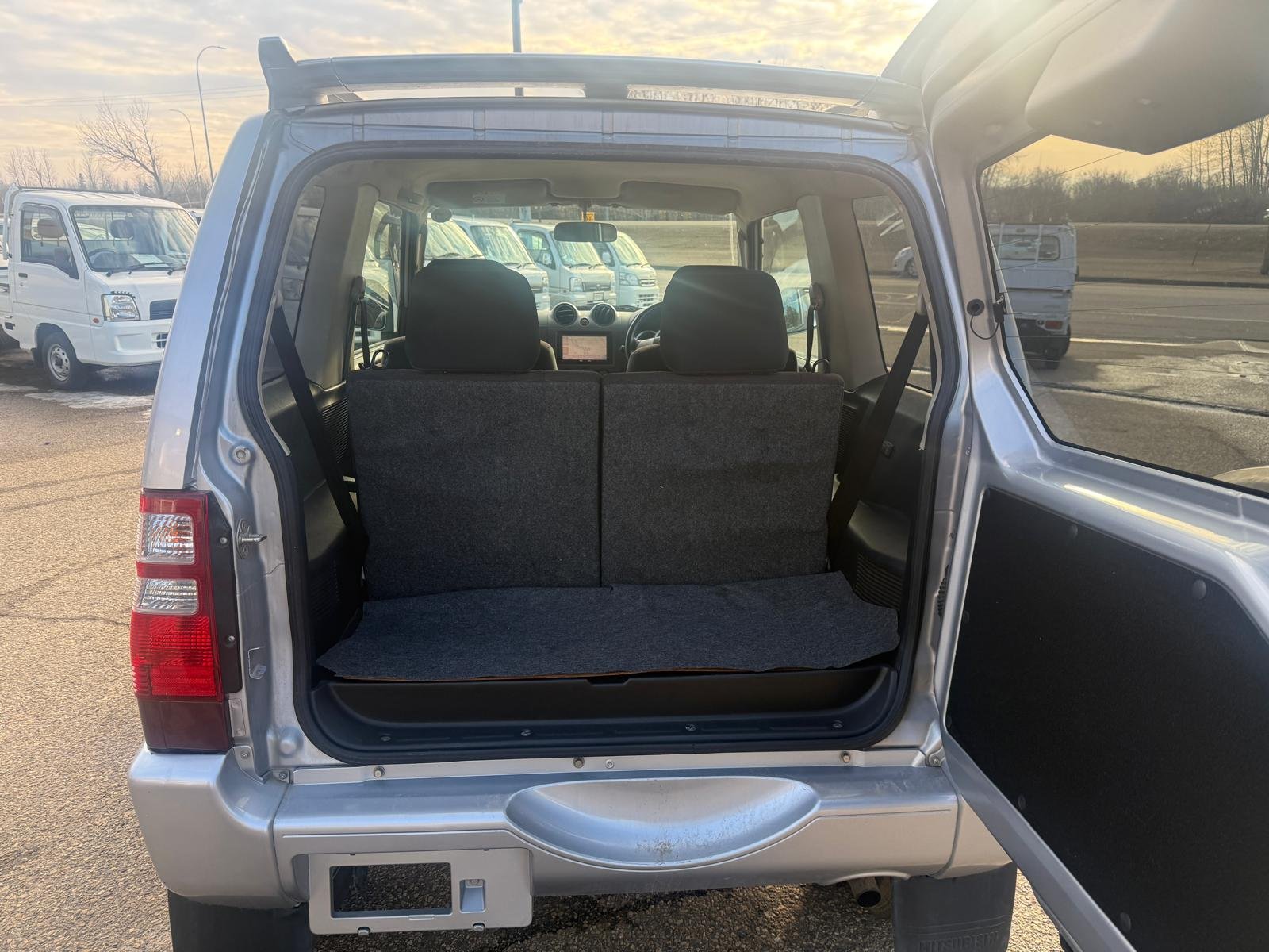 
								2008 Mitsubishi Pajero Mini 4WD #28 full									