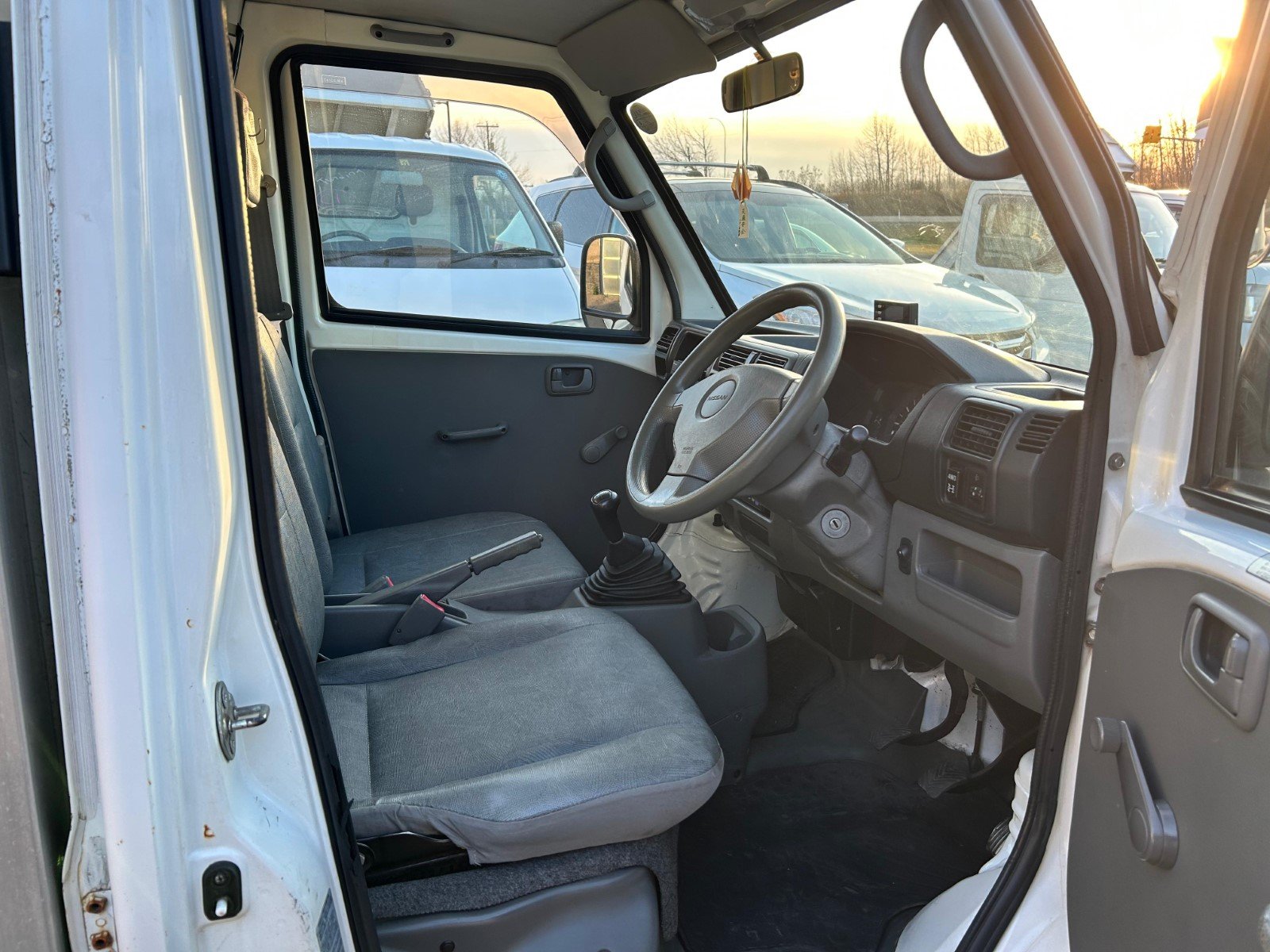 
								2008 Nissan Clipper Freezer / Refrigerator Mini Truck 4WD #70 full									