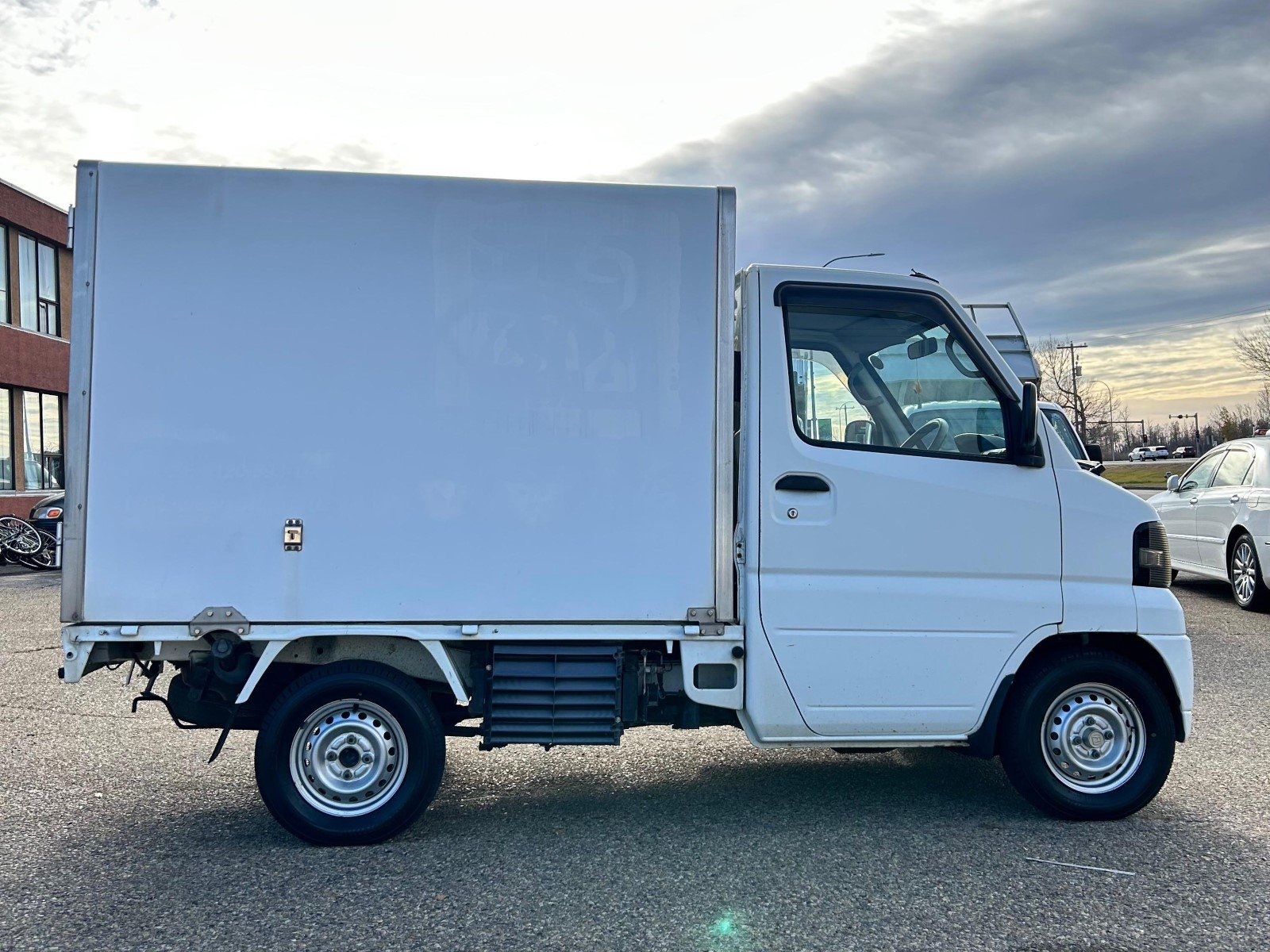 
								2008 Nissan Clipper Freezer / Refrigerator Mini Truck 4WD #70 full									