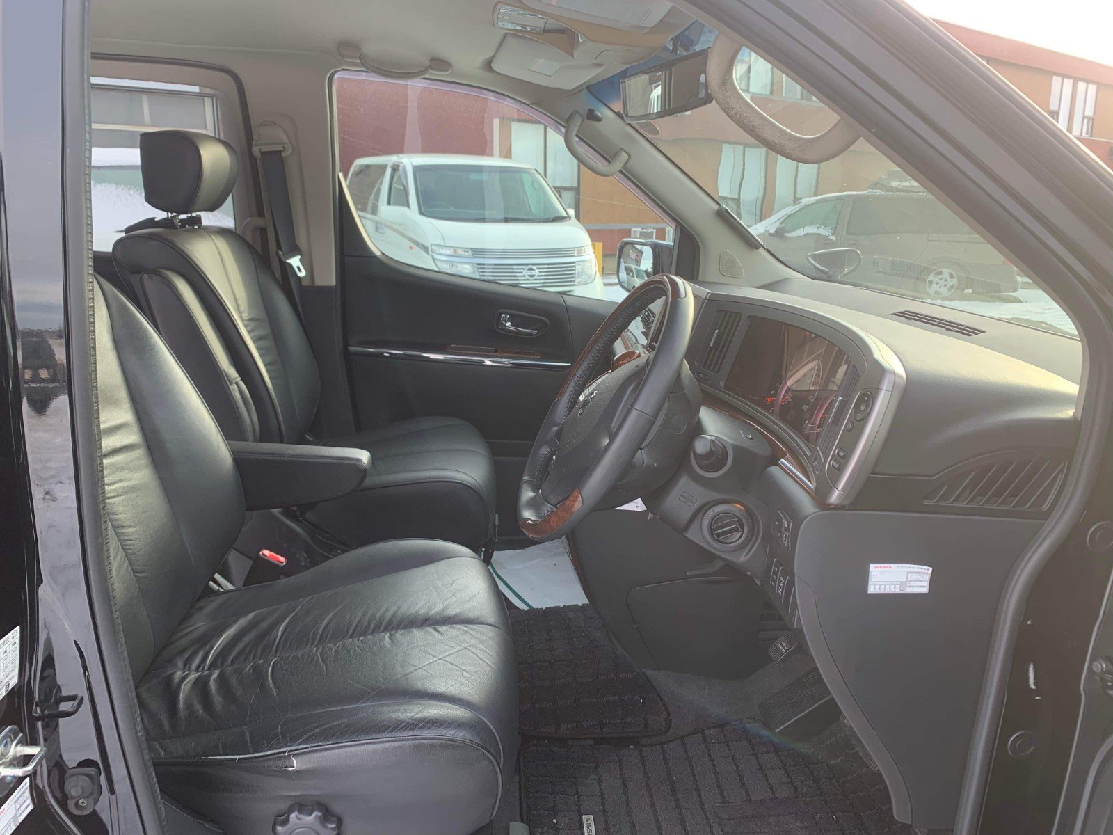 
								2008 Nissan Elgrand #21 full									