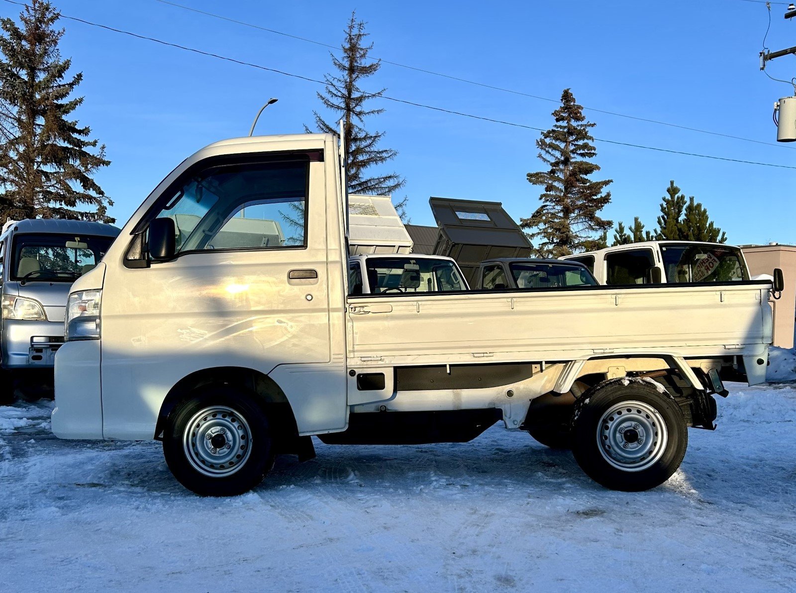 
								2008 Daihatsu Hijet 4WD #99 full									