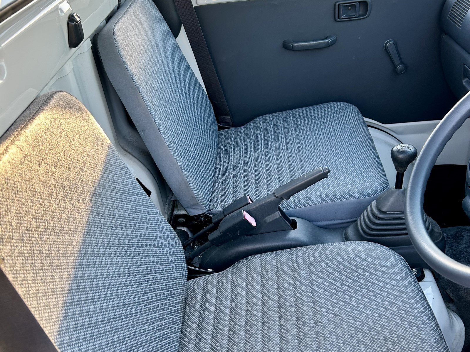 
								2008 Daihatsu Hijet 4WD #99 full									