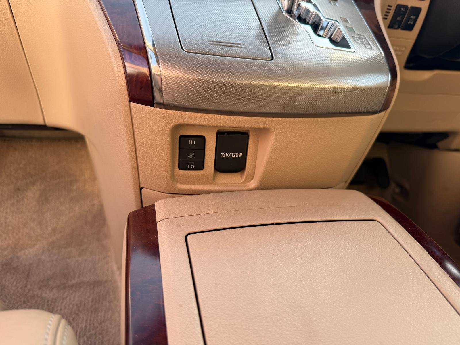 
								2008 Toyota Alphard #25 full									