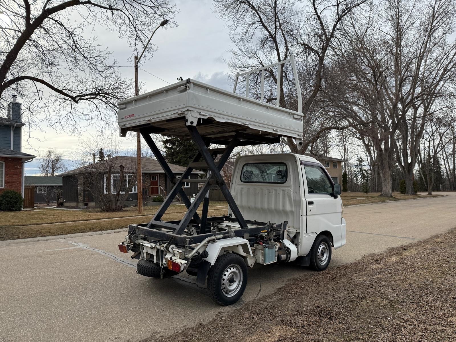 
								2009 Daihatsu Hijet Scissor-Lift & Dump 4WD #126 full									