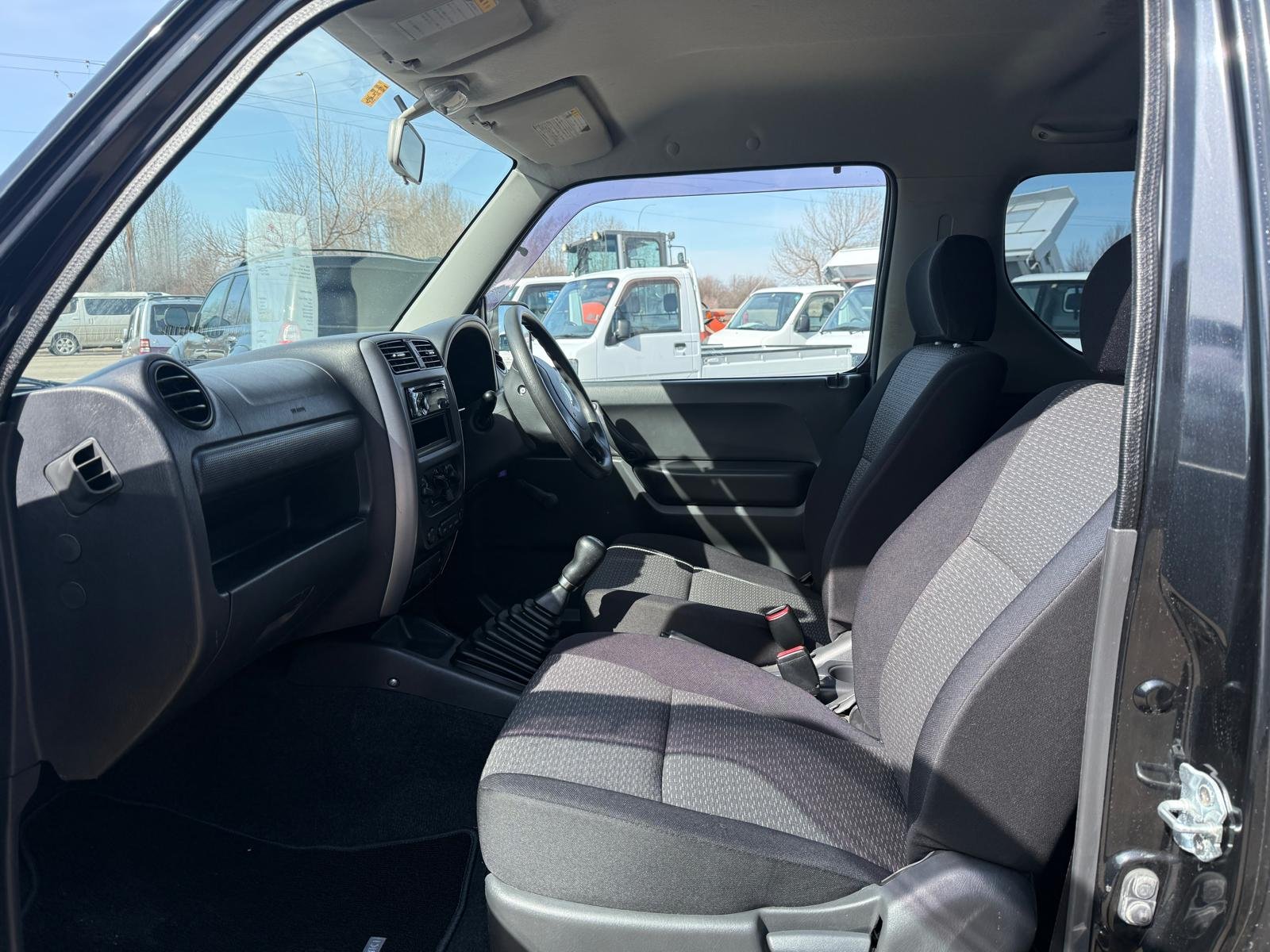 
								2010 Suzuki Jimny 4WD #194 full									