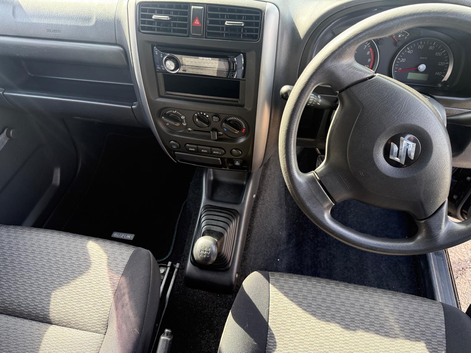 
								2010 Suzuki Jimny 4WD #194 full									